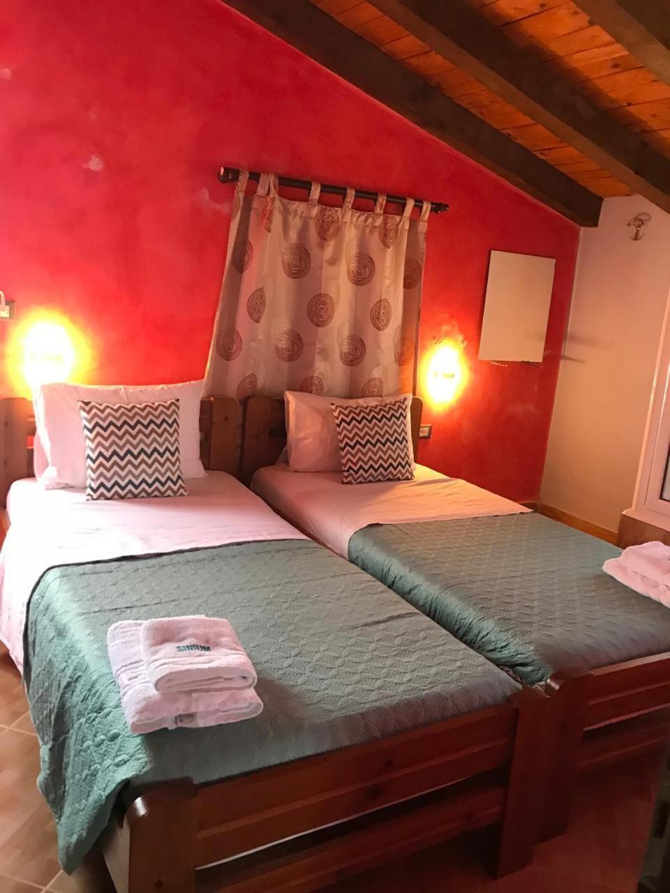 Villa Kolonja Ksamil Ngoại thất bức ảnh