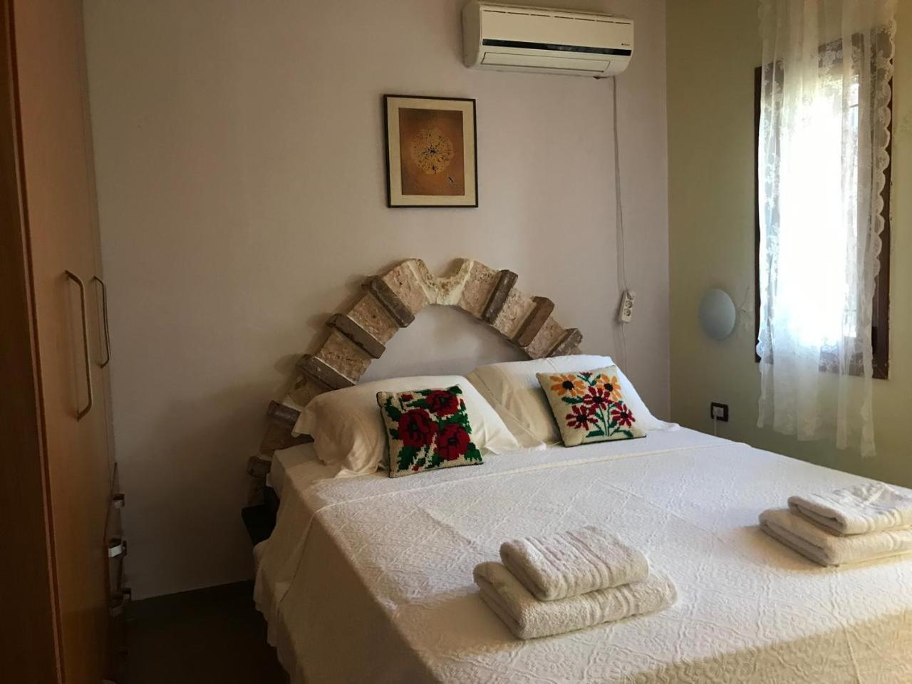 Villa Kolonja Ksamil Ngoại thất bức ảnh